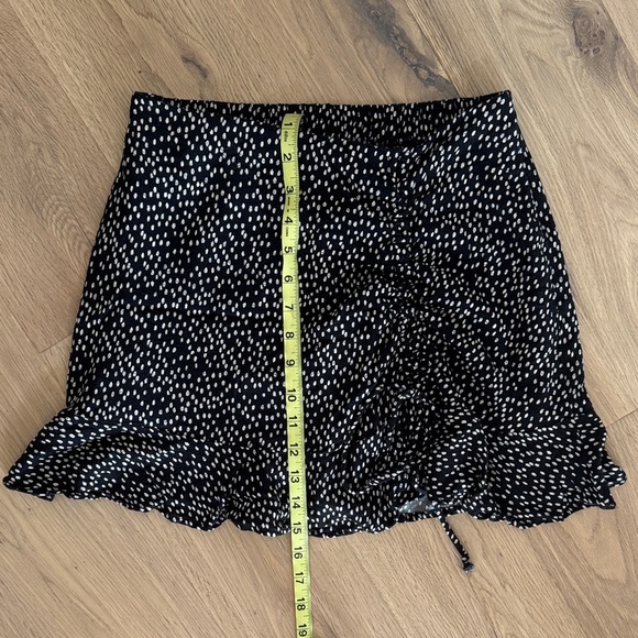 ⚫⚪ Polka Dot Mini Skirt with Ruffle & Drawstring Hem - Picture 5 of 5